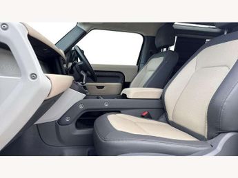 Land Rover Defender 3.0 D250 X-Dynamic SE 90 3dr Auto
