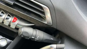 Peugeot 3008 2.0 BlueHDi 180 GT Line Premium 5dr EAT8