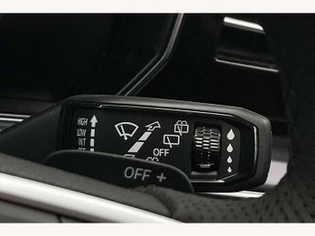 Volkswagen Touareg 3.0 V6 TDI 4Motion 286 Black Edition 5dr Tip Auto