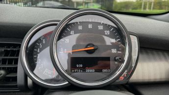 MINI Convertible 1.5 Cooper Exclusive II 2dr Auto