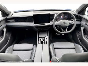 Volkswagen Passat Estate 1.5 TSI eHybrid R-Line 5dr DSG