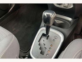 Toyota Yaris 1.5 Hybrid Icon Tech 5dr CVT