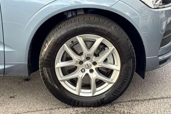Volvo XC60 2.0 T5 [250] Momentum 5dr AWD Geartronic
