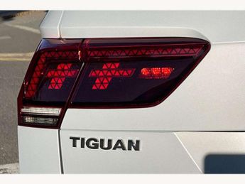 Volkswagen Tiguan 2.0 TDi 150 4Motion R-Line 5dr DSG