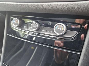 Vauxhall Grandland 1.6 Plug-in Hybrid [300] 4X4 GSe 5dr Auto