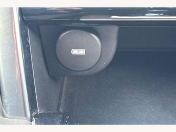 Land Rover Discovery Sport 2.0 D240 R-Dynamic SE 5dr Auto