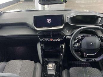 Peugeot 208 1.2 Hybrid 136 GT 5dr e-DSC6