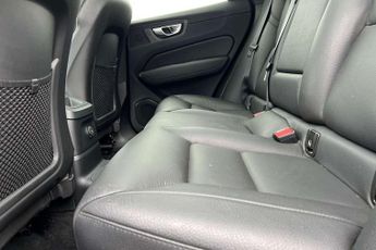 Volvo XC60 2.0 T6 RC PHEV Inscription Expression 5dr AWD Auto