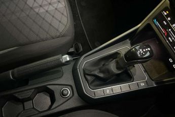 Volkswagen Polo 1.0 TSI 115 R-Line 5dr DSG