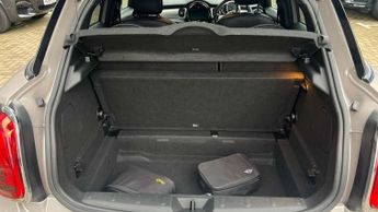 MINI Hatchback 5dr 1.5 Cooper Exclusive 5dr Auto
