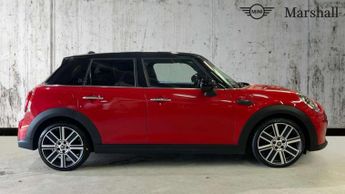 MINI Hatchback 5dr 1.5 Cooper Exclusive 5dr Auto