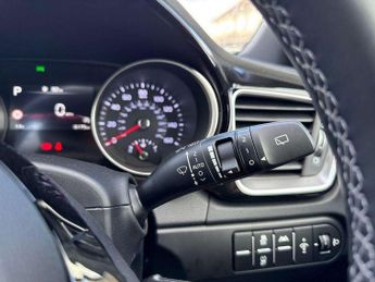 Kia Ceed 1.5T GDi ISG 138 GT-Line 5dr DCT