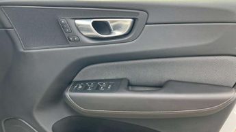 Volvo XC60 2.0 T5 [250] R DESIGN Pro 5dr AWD Geartronic