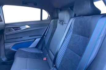 Renault Rafale E-Tech FHEV Techno Esprit Alpine 5dr Auto 4C