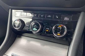 Skoda Superb 1.4 TSI iV SE L DSG 5dr