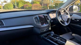 Volvo XC90 2.0 B5D [235] Momentum 5dr AWD Geartronic
