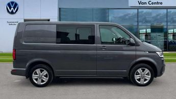 Volkswagen Transporter 2.0 TDI 150 Highline Kombi Van DSG