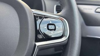 Volvo XC90 2.0 B5D [235] Plus Dark 5dr AWD Geartronic