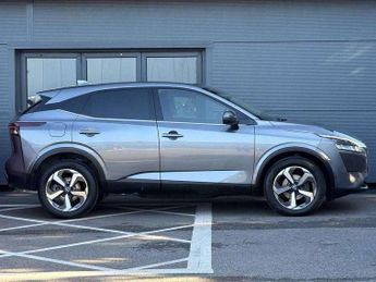 Nissan Qashqai 1.3 DiG-T MH 158 N-Connecta 5dr Xtronic