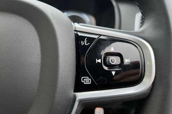 Volvo XC90 2.0 T8 Recharge PHEV R DESIGN 5dr AWD Auto