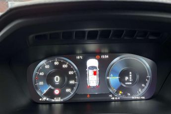 Volvo XC90 2.0 T8 Recharge PHEV R DESIGN 5dr AWD Auto