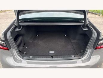 BMW 7 Series 745e 4dr Auto