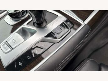 BMW 7 Series 745e 4dr Auto