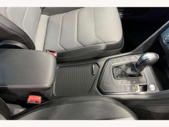 Volkswagen Tiguan 2.0 TSi 230 4Motion SEL 5dr DSG