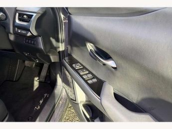 Lexus UX 250h 2.0 5dr CVT [without Nav]