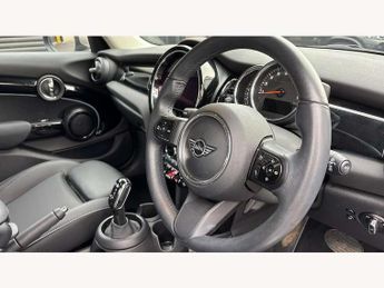 MINI Hatchback 5dr 1.5 Cooper Classic 5dr Auto