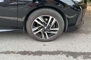 Peugeot 208 1.2 PureTech 100 Allure Premium 5dr EAT8