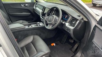 Volvo XC60 2.0 B4D Momentum 5dr AWD Geartronic