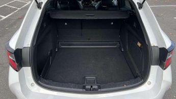 Toyota Corolla Touring Sport 2.0 VVT-i Hybrid GR Sport 5dr CVT