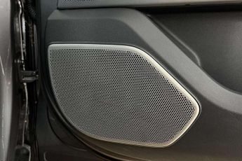 Land Rover Range Rover Velar 2.0 P300 R-Dynamic HSE 5dr Auto