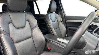 Volvo XC90 2.0 B5D [235] Plus Dark 5dr AWD Geartronic