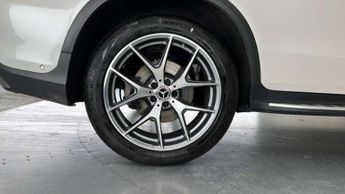 Mercedes-Benz GLC GLC 300d 4Matic AMG Line Premium Pls 5dr 9G-Tronic