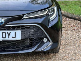 Toyota Corolla 2.0 VVT-i Hybrid Excel 5dr CVT