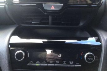 Toyota Yaris Cross 1.5 Hybrid Design 5dr CVT