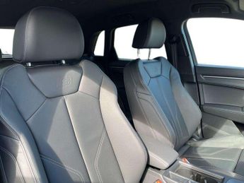 Audi Q3 35 TDI S Line 5dr S Tronic [Leather]