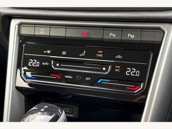 Volkswagen T-Roc 1.5 TSI Life 5dr DSG