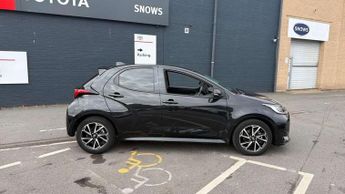 Toyota Yaris 1.5 Hybrid Design 5dr CVT