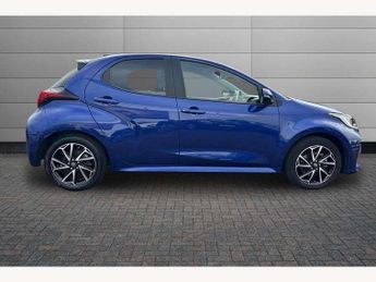 Toyota Yaris 1.5 Hybrid Design 5dr CVT