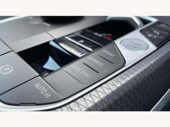 BMW 3 Series 330e 22.3 kWh M Sport 4dr Step Auto