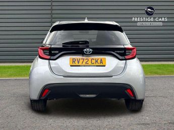 Toyota Yaris 1.5 Hybrid Design 5dr CVT