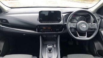 Nissan Qashqai 1.3 DiG-T MH 158 N-Connecta 5dr Xtronic
