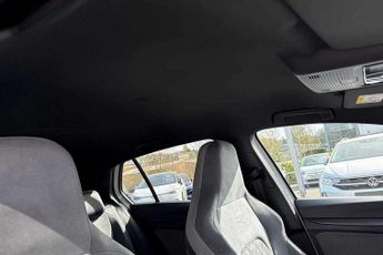 Volkswagen Golf 1.5 eTSI 150 R-Line 5dr DSG