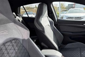 Volkswagen Golf 1.5 eTSI 150 R-Line 5dr DSG