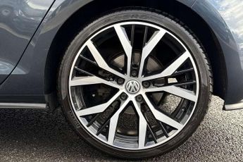 Volkswagen Golf 2.0 TDI 184 GTD 5dr DSG