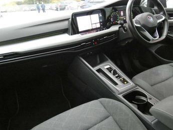 Volkswagen Golf 1.5 eTSI 150 Life 5dr DSG