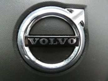 Volvo XC60 2.0 B4D Momentum Pro 5dr AWD Geartronic